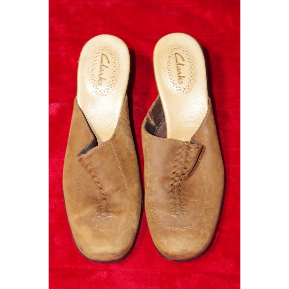 Clarks Leather Wedge Slides Mules Euc 8 Medium View 2